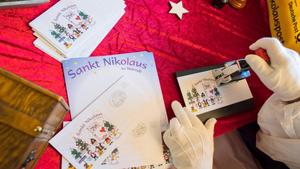 Kinder schreiben schon an den Nikolaus