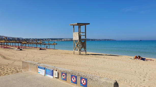 Am 16. Juli bleibt das Wasser vor Mallorcas Inselhauptstadt leer. So zumindest der Plan der Rettungsschwimmer. Im Kampf um bessere Arbeitsbedingungen, drohen sie an diesem Tag ihre Arbeit nicht aufzunehmen.