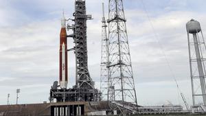 The NASA moon rocket stands on Pad 39B after today's launch for the Artemis 1 mission to orbit the Moon was scrubbed at the Kennedy Space Center, Monday, Aug. 29, 2022, in Cape Canaveral, Fla. (AP Photo/John Raoux)