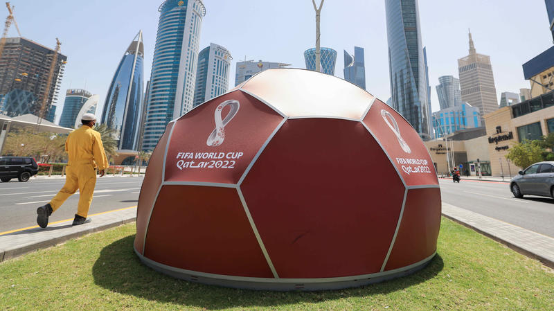 Wie wird das Wetter bei der Fußball-WM in Katar? (Symbol