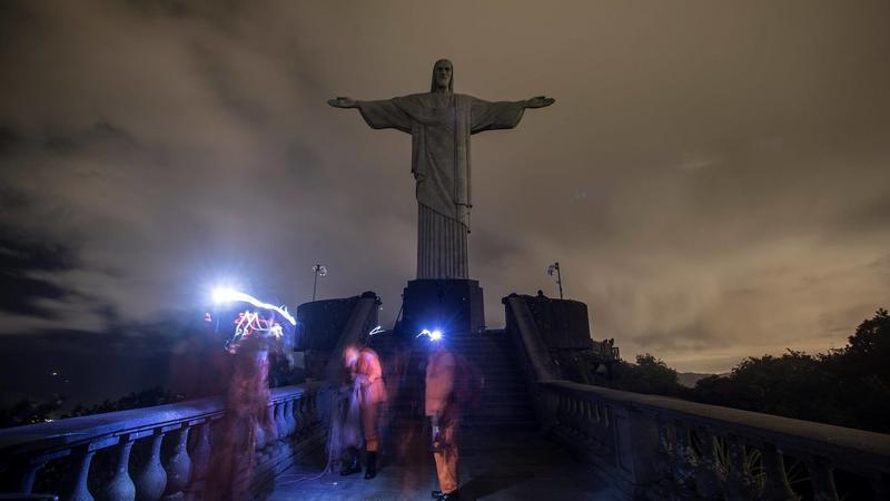  View of the Christ the Redeemer of Rio de Janeiro off during the Earth Hour, in Rio de Janeiro, Brazil, 30 March 2019. The Christ the Redeemer of Rio de Janeiro and other monuments throughout Brazil remained in darkness this Saturday, in another edi