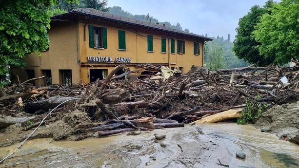 Are 13 the victims due to the flood that hit Emilia-Romagna. A dozen people are missing, while the displaced are about 10,000. Overall, 42 municipalities are affected by the flood. Devastated many farms.Pictured: GV,General ViewRef: SPL6775036 180523 NON-EXCLUSIVEPicture by: DAPRESS / SplashNews.com