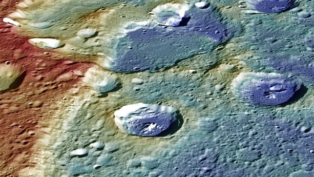 Bilder vom Duccio-Krater auf dem Planeten Merkur