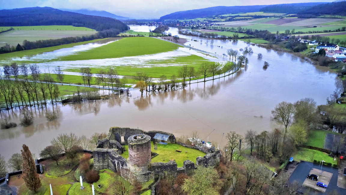 Hochwasser In Deutschland: Hier Drohen Überflutungen Bis Ins Neue Jahr ...