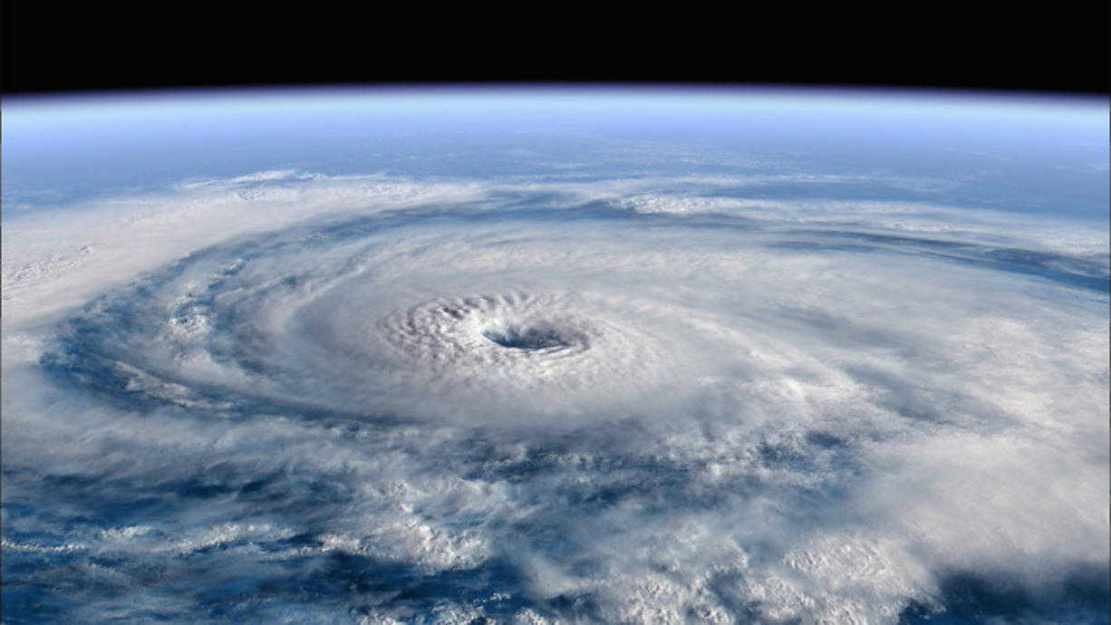 Weltwetter: Tropensturm, Hurrikan, Unwetter über der Adria