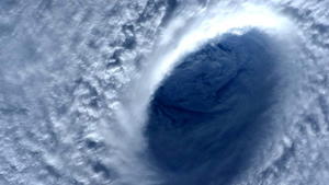Taifun Maysak bedroht die Philippinen