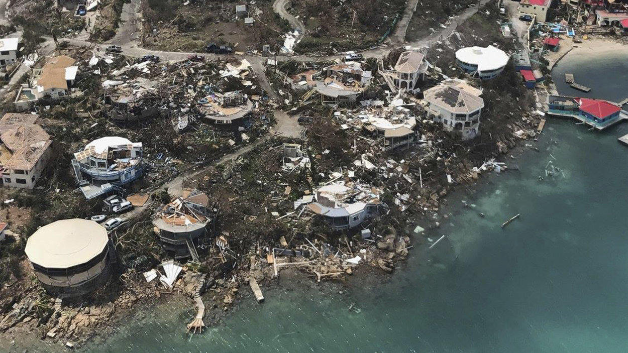 Hurrikan Irma Karibik Bewohner Sucht Schutz In Haus Und