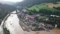 Überflutungen hinterlassen ein Katastrophengebiet