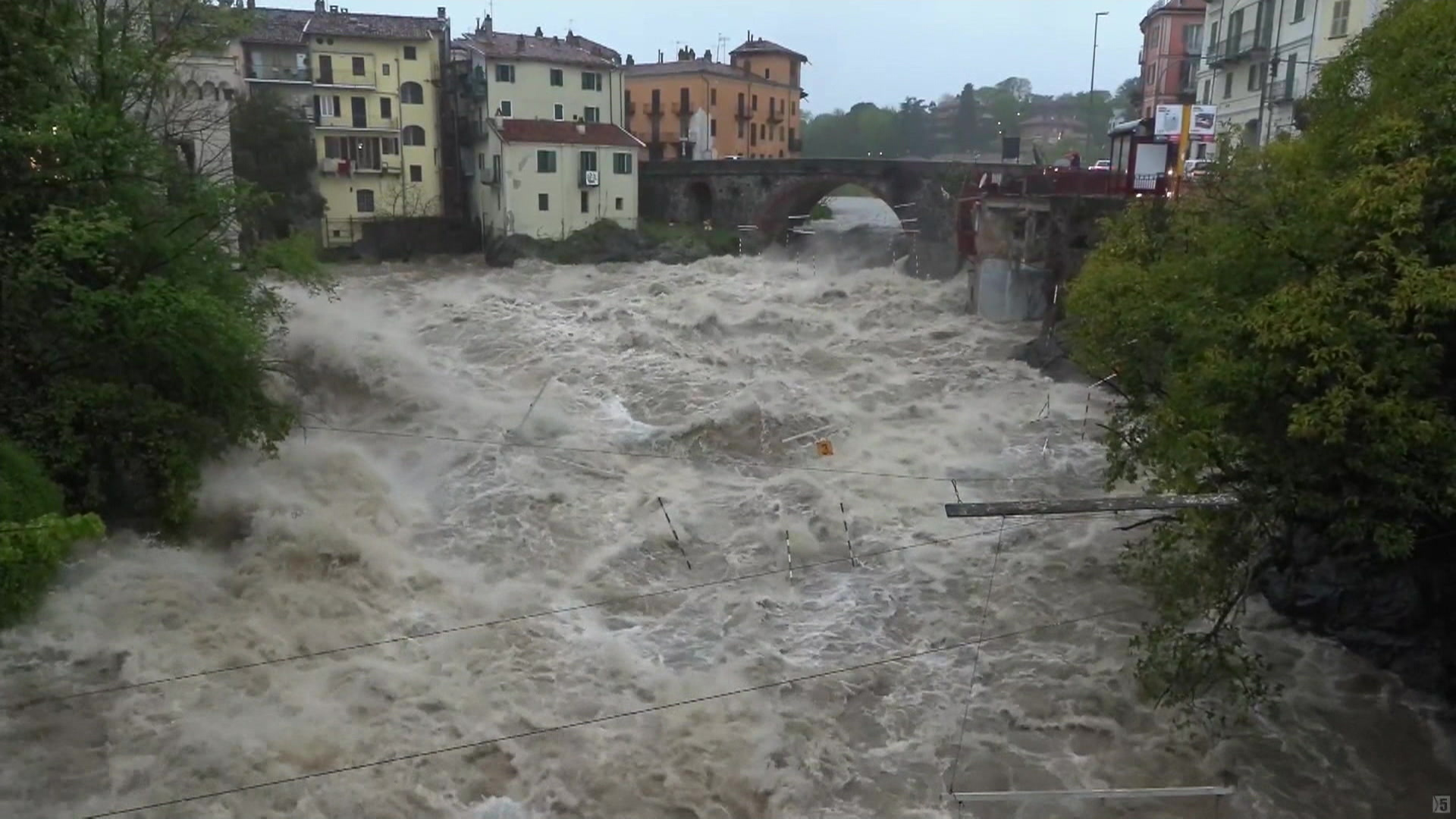Extremwetter in Europa Heftige Unwetter in Italien und in der Schweiz