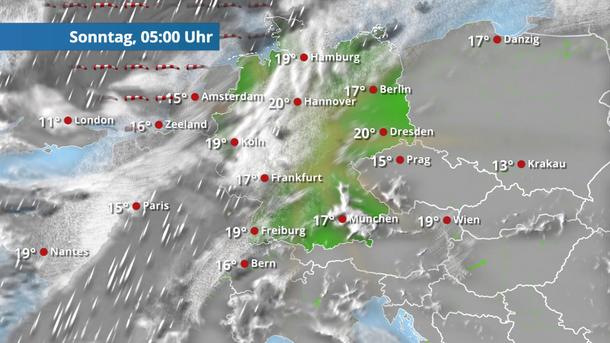 Regen kommt von Nordwesten in der Nacht