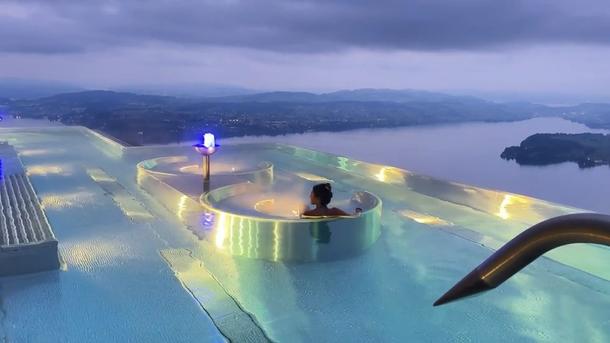 Hinter den Kulissen eines Mega-Promi-Hotels