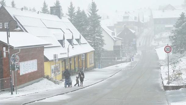 Erster Schnee in Deutschland! Vorgeschmack auf den Winter - noch vor Halloween