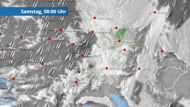 Regen breitet sich von Westen aus