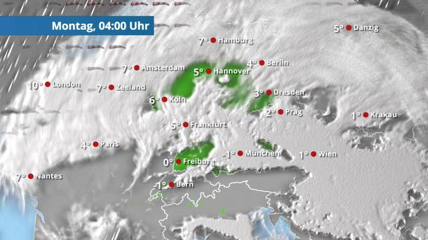 Wolkenlücken schaffen sich Raum